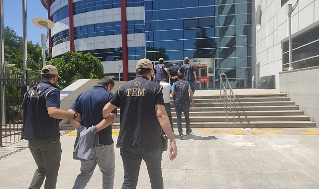 Terör örgütüne erzak ve malzeme sağlayan 2 kişi tutuklandı