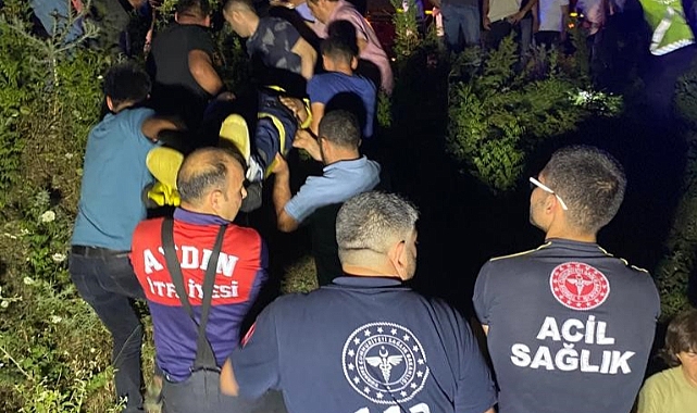 Traktör ile çarpışan otomobil şarampole uçtu: 6 yaralı