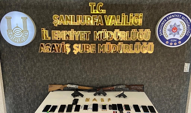Urfa'da kandırdıkları kişilerden şantajla para alan 11 zanlı tutuklandı