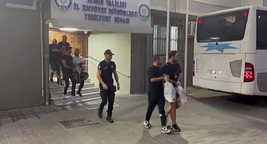 Vize sahtekarları öğrencileri de dolandırdı