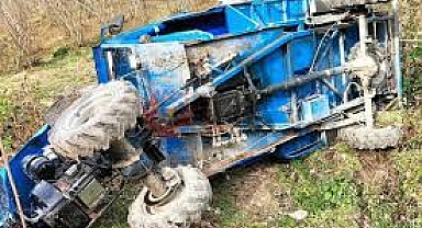 Yalvaç'ta 'pat pat' aracı takla attı: 1 ölü