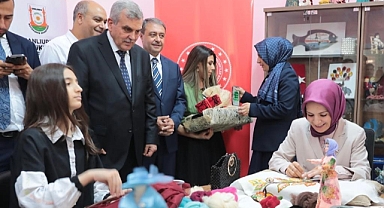 Bakan Göktaş: “Kız çocuklarının ve kadınların okullaşma oranı ciddi oranda arttı”