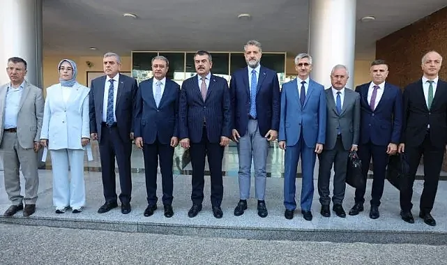 Bakan Tekin'den Sultanoğlu atamasına destek!