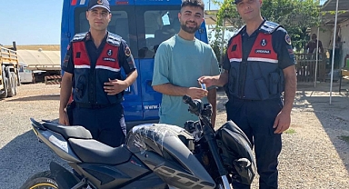 Çalıntı motosikleti satarken yakalandı