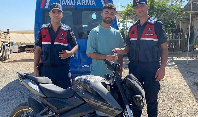 Çalıntı motosikleti satarken yakalandı