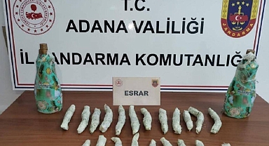 Deterjan kutusundan 20 paket esrar çıktı