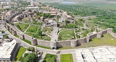 Diyarbakır Sur, ‘Dünyanın en eski şehirleri’ listesinde yanlış sırada yer aldı'