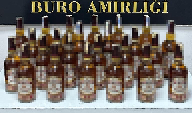 Durdurulan otomobilde kaçak içki ele geçirildi
