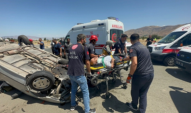 Elazığ’da feci kaza: 1 ölü, 2’si ağır 4 yaralı