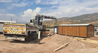 Elektrik akımına kapılan işçi ağır yaralandı