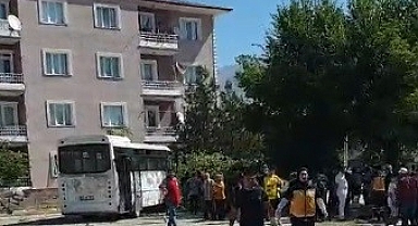Erzincan’da trafik kazası: 2 yaralı