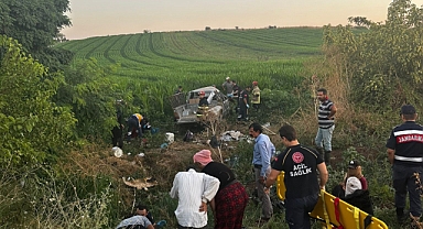 Feci kaza:11 yaralı, 3 ölü