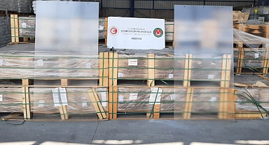 Gümrük Muhafaza ekipleri tonlarca kaçak cam ele geçirdi