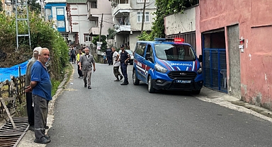 Husumetli iki aile arasında silahlı kavga: 2 yaralı