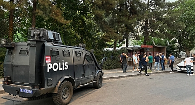 İki kardeşin kavgasında kan döküldü