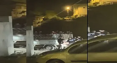 Kamyonet dolusu Afgan uyruklu göçmen yakalandı