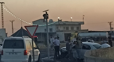Mardin’de trafik kazası: 1’i ağır 10 yaralı