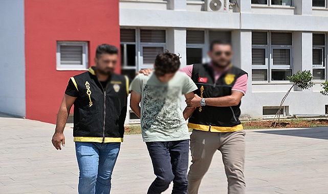 Muhtarın üvey oğlunu öldürdüğü öne sürülen 3 şüpheli tutuklandı