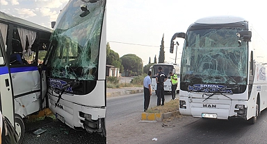 Otobüs ile minibüs çarpıştı:11 yaralı