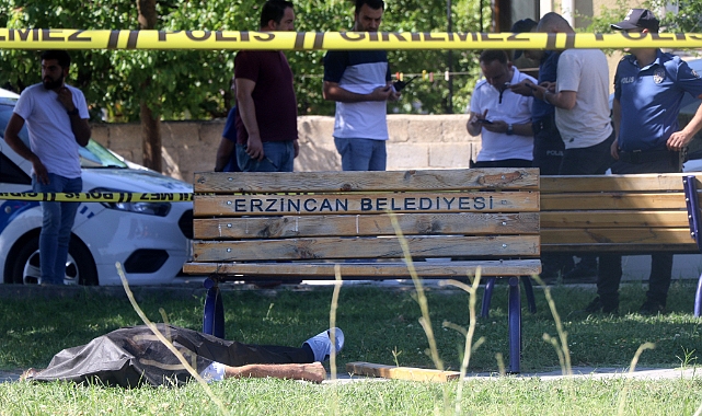 Parkta şüpheli ölüm