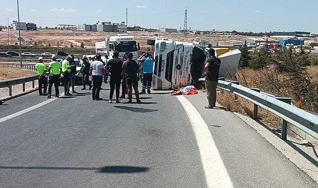 Şanlıurfa otoyolunda feci kaza! Sürücü hayatını kaybetti