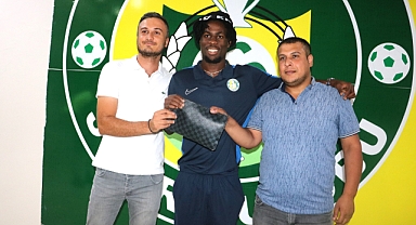 Şanlıurfaspor taraftarlarından örnek davranış