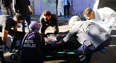 Şikayetçi olduğu şahsı uzun namlulu silahla öldürdü