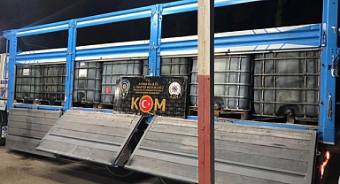 Tırdan 14 bin litre kaçak akaryakıt ele geçirildi