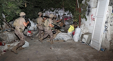 'Torbacı' operasyonu: 28 gözaltı