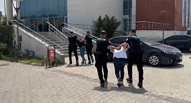Yağma ve silahla tehdit şüphelisi 2 kişi tutuklandı