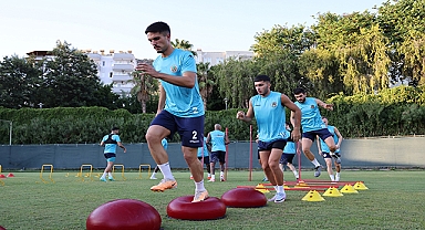 Alanyaspor, Fenerbahçe maçı hazırlıklarına başladı