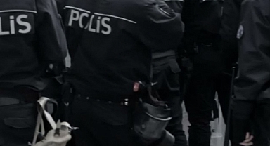 Boynundan bıçakla yaralanan genç, hayatını kaybetti