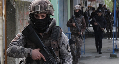 DEAŞ operasyonu: 17 gözaltı