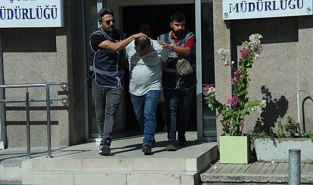Deprem bölgesinden hasarlı araç alıp dolandırıcılık yapan şebeke
