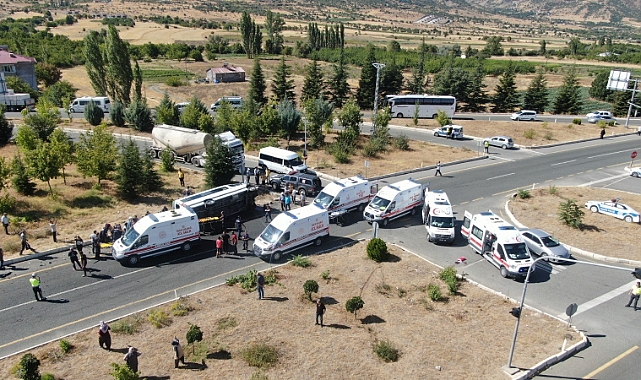 Elazığ'da korkunç kaza: Çok sayıda yaralı var