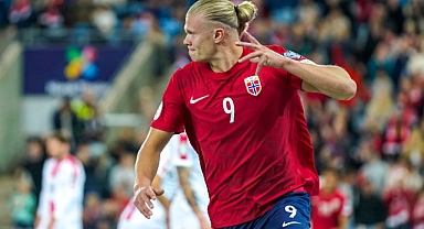 Erling Haaland,  26 maçta 25 gole ulaştı