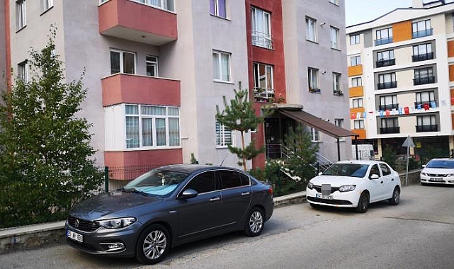 Eşini ve iki çocuğunu rehin aldı!