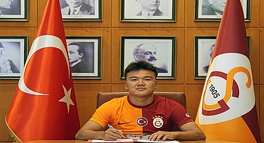 Galatasaray, Beknaz Almazbekov ile yeni sözleşme imzaladı