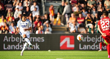 Galatasaray ve Fenerbahçe'nin Avrupa'daki rakipleri yenişemedi