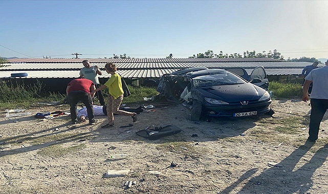Kamyon ile otomobil çarpıştı: Yaralılar var
