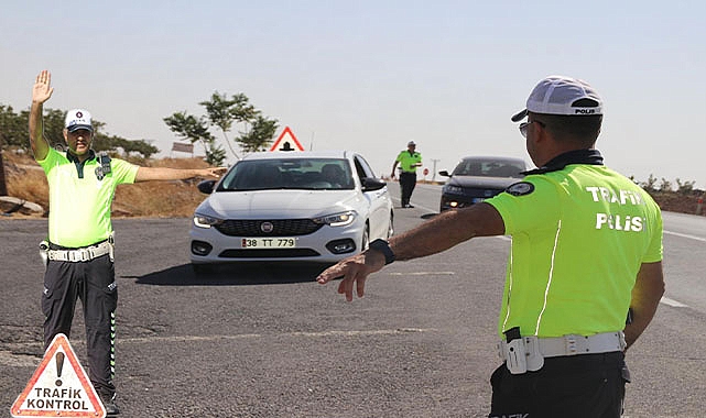 Şanlıurfa'da sürücülere ceza yağdı
