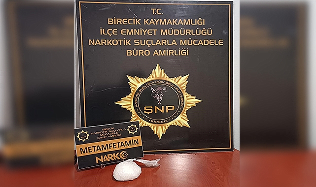Şanlıurfa'da, sürücünün uyuşturucu sakladığı yer "pes" dedirtti