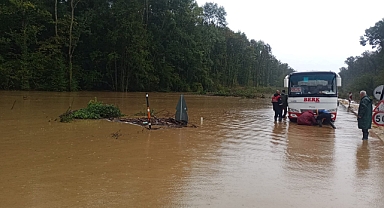 Selde 2 can kaybı: Kayıp 4 kişi aranıyor