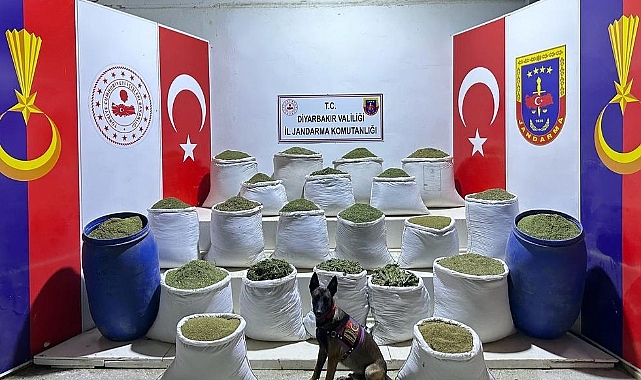 Terörün finans kaynağına büyük darbe: Tonlarca esrar ele geçirildi