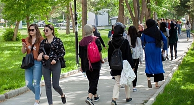 TÜİK, yetişkinlerin eğitime katılma oranını açıkladı