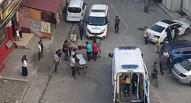 Üzerine güneş enerjisi devrilen şahıs hastaneye kaldırıldı