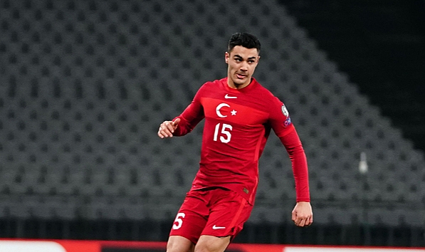 A Milli Futbol Takımı'nda yıldız oyuncu kadrodan çıkarıldı