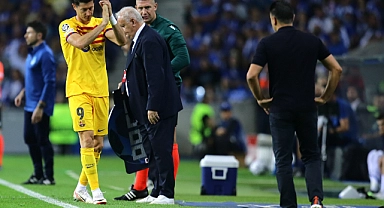 Barcelona'da Robert Lewandowski sakatlandı