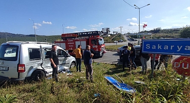 Duble yolda feci kaza: Yaralılar var