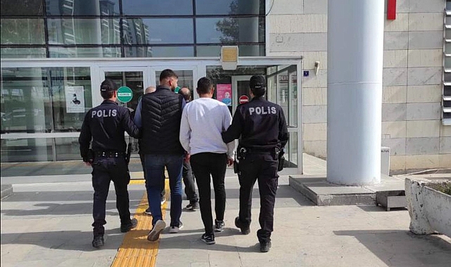 Elazığ'da 2 şüpheli yakalandı